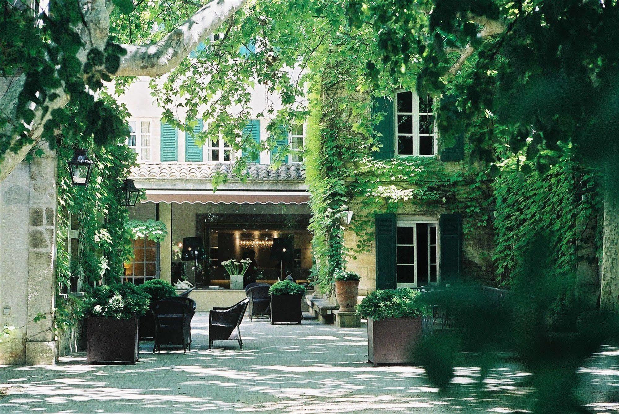Hotel Le Prieure Villeneuve-lès-Avignon Exterior foto